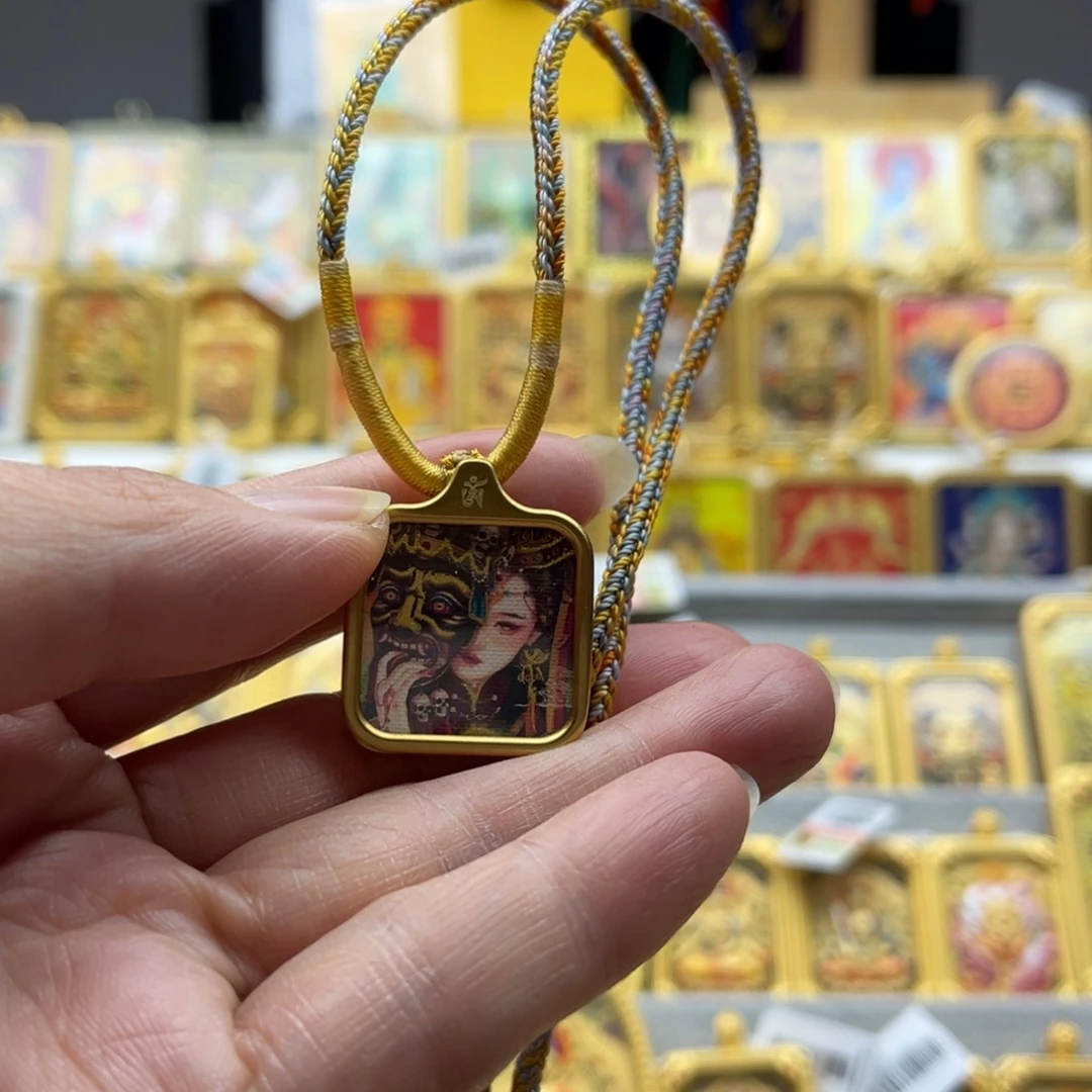 吊坠唐卡的历史悠久的文