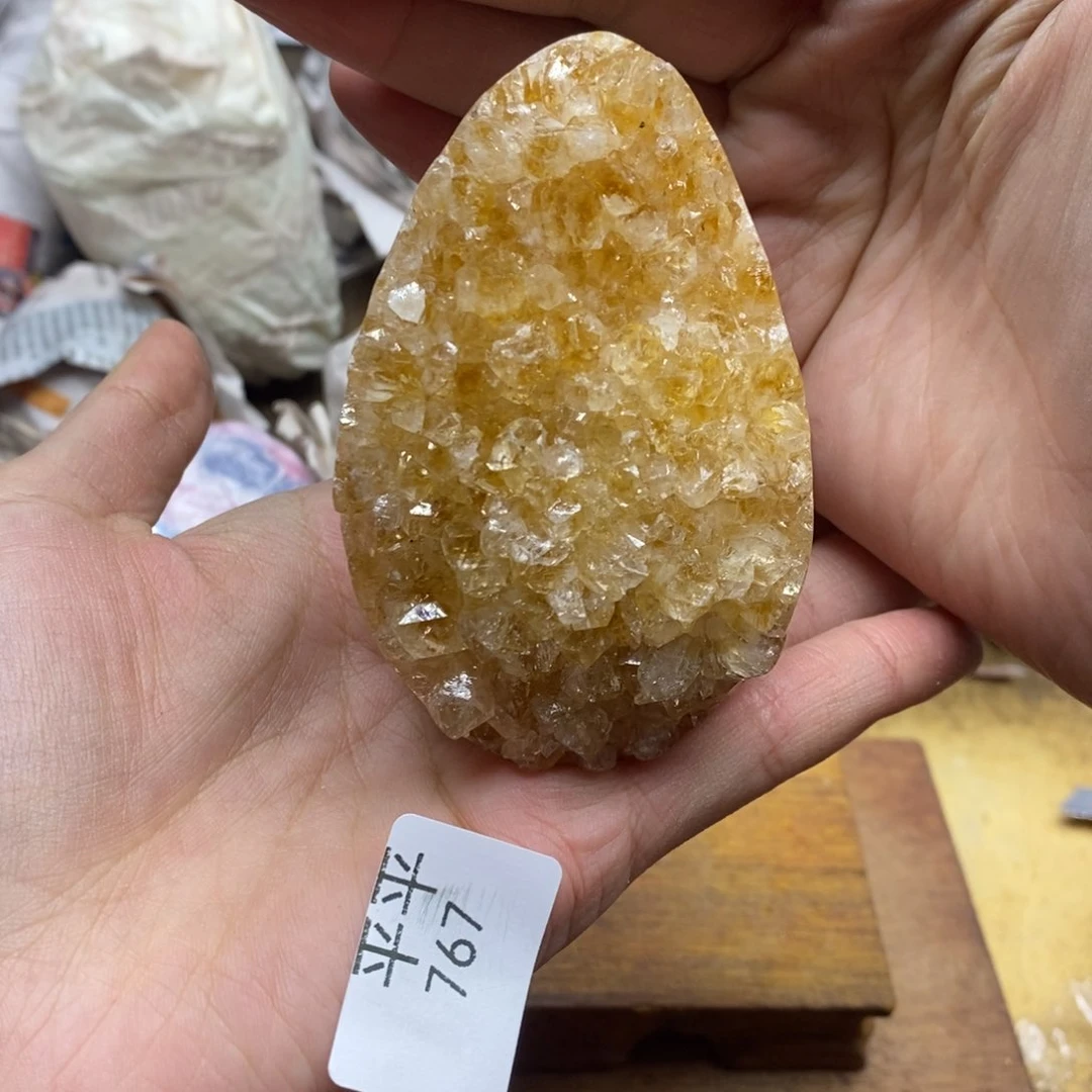 紫晶乌拉圭未镶嵌