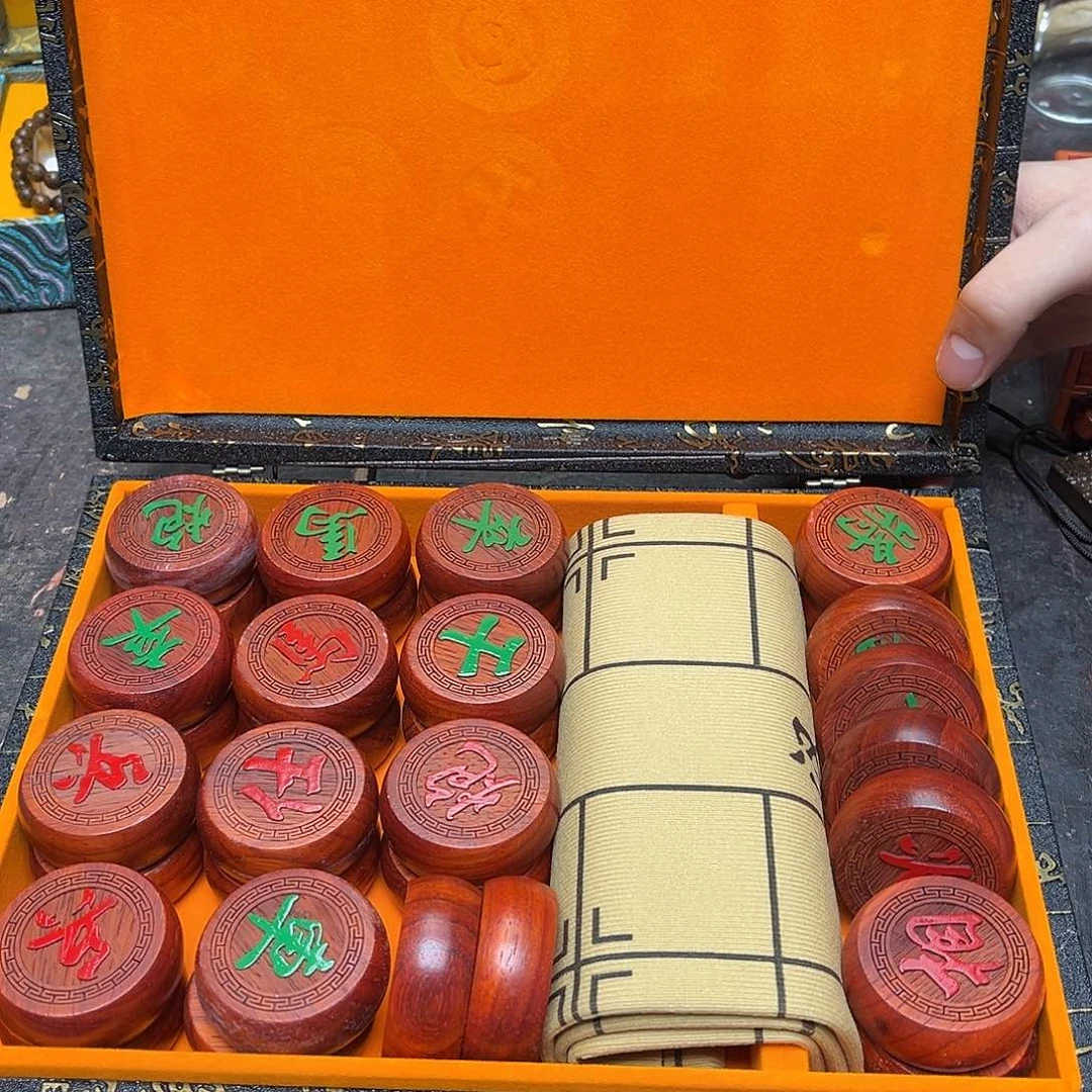 大叶紫檀（黑酸枝木类）