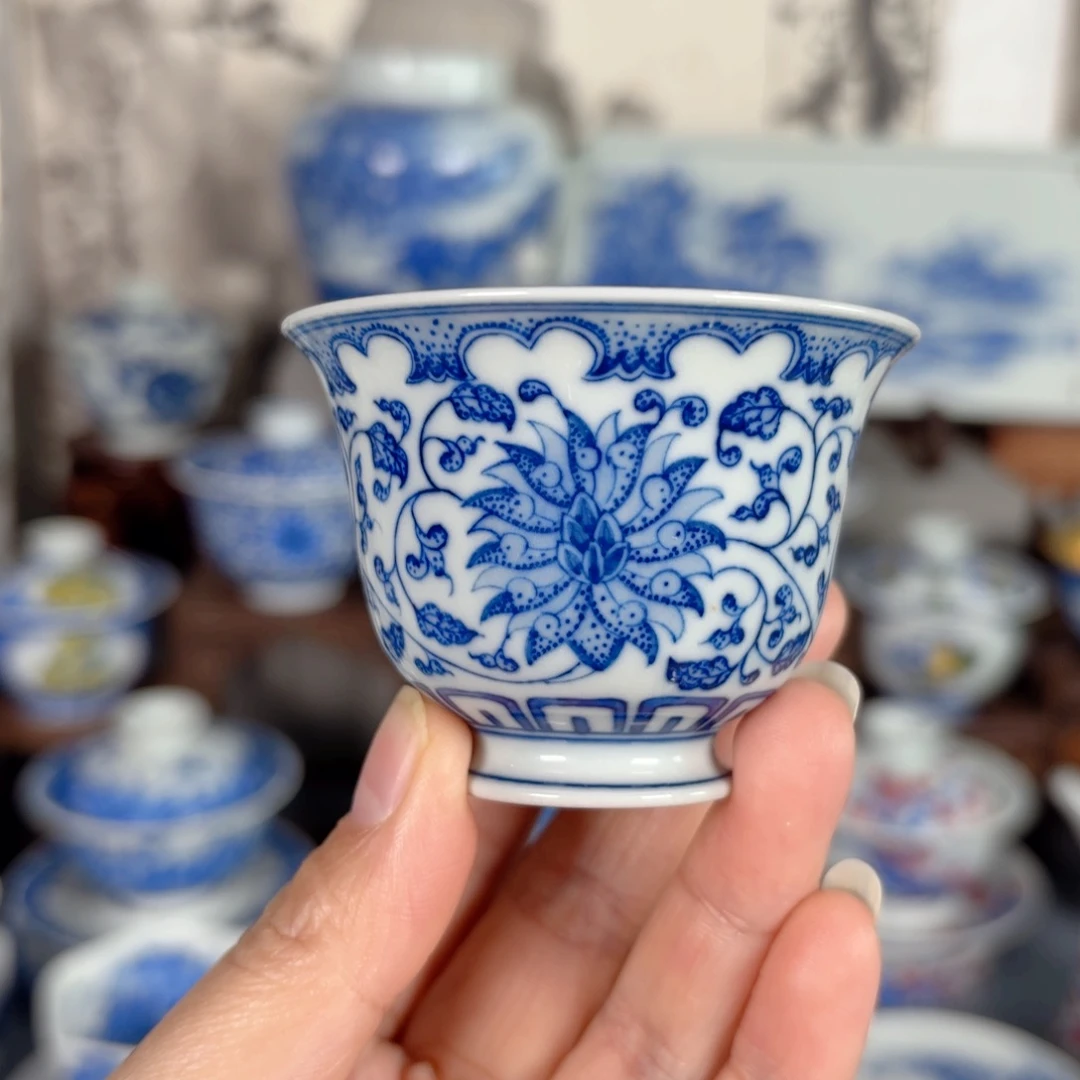 青花瓷器手绘作品陶瓷杯