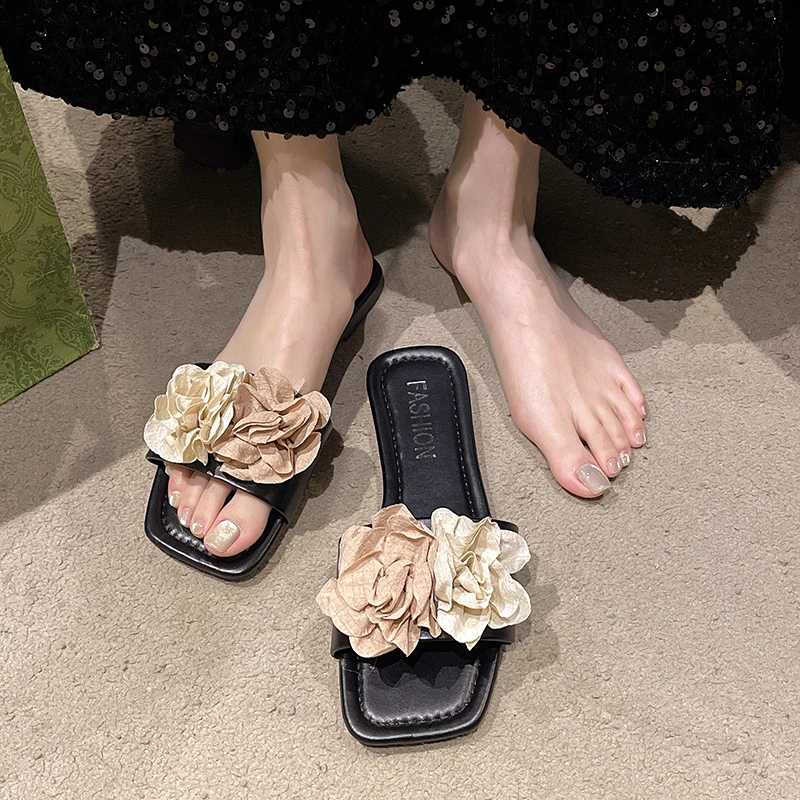 2025新款夏外穿时尚网红仙女风拖鞋花朵平底防滑沙滩一字凉拖鞋女