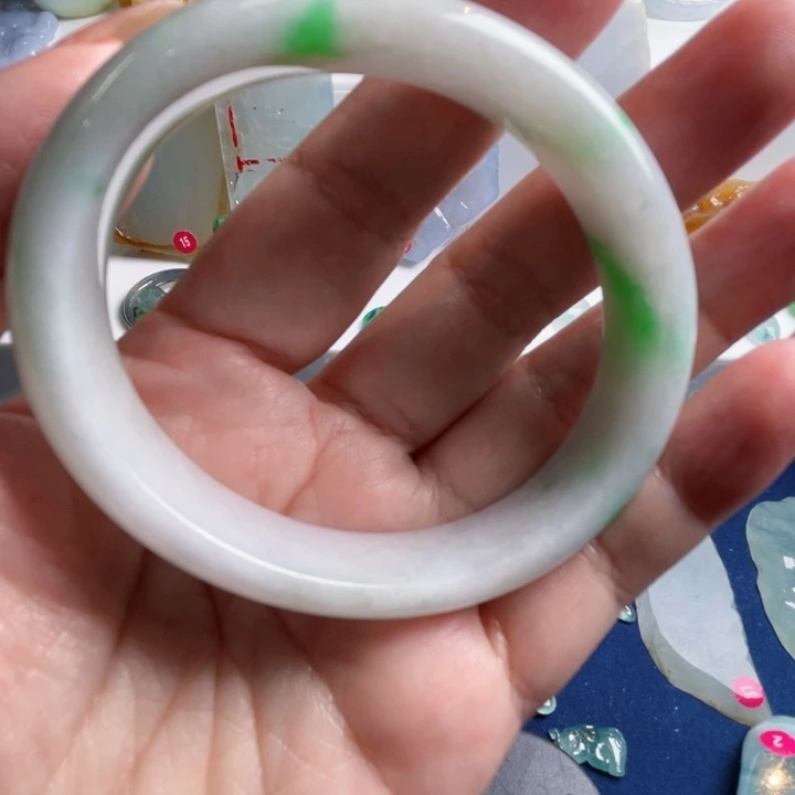 翡翠未镶嵌颈饰天然翡翠圈口58