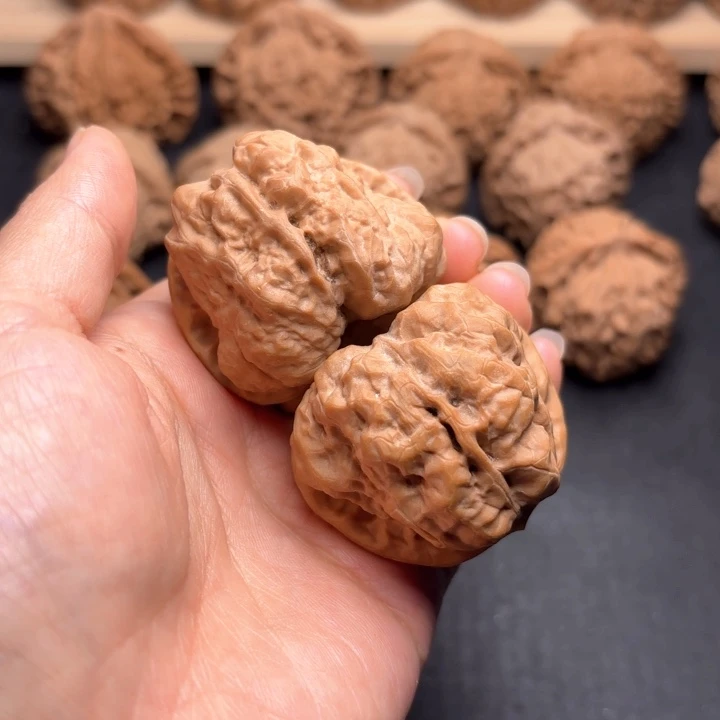 我***奇文玩核桃把件42蛤蟆克重44.4