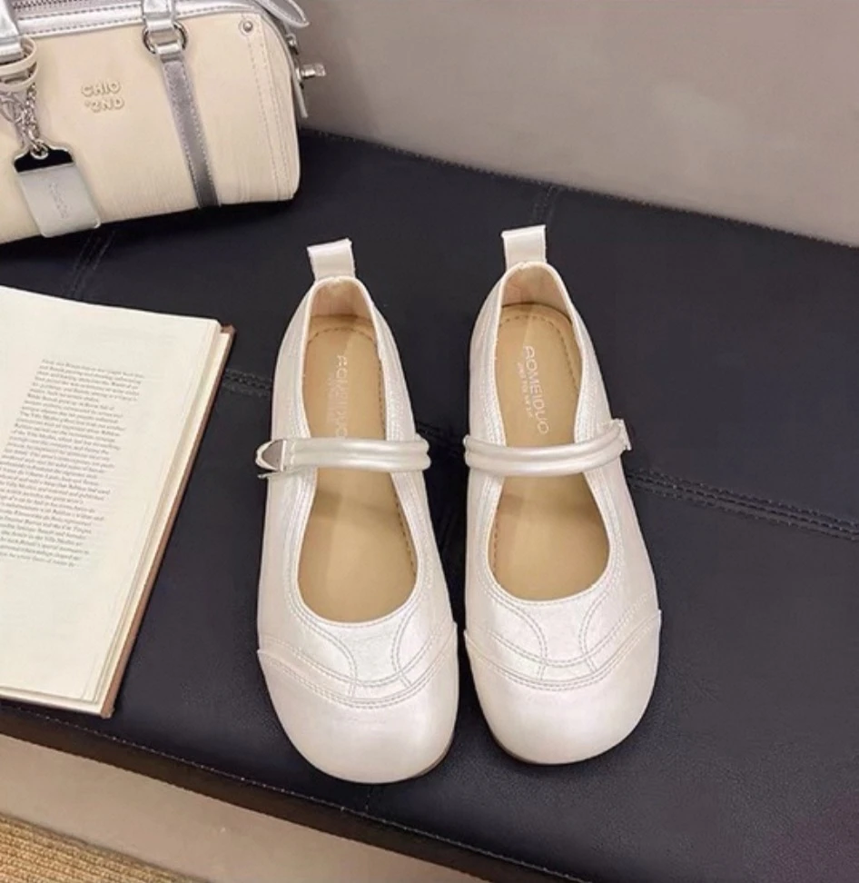 5590 米色 芭蕾风玛丽珍单鞋女2025夏季新款舒适百搭配裙子小皮鞋