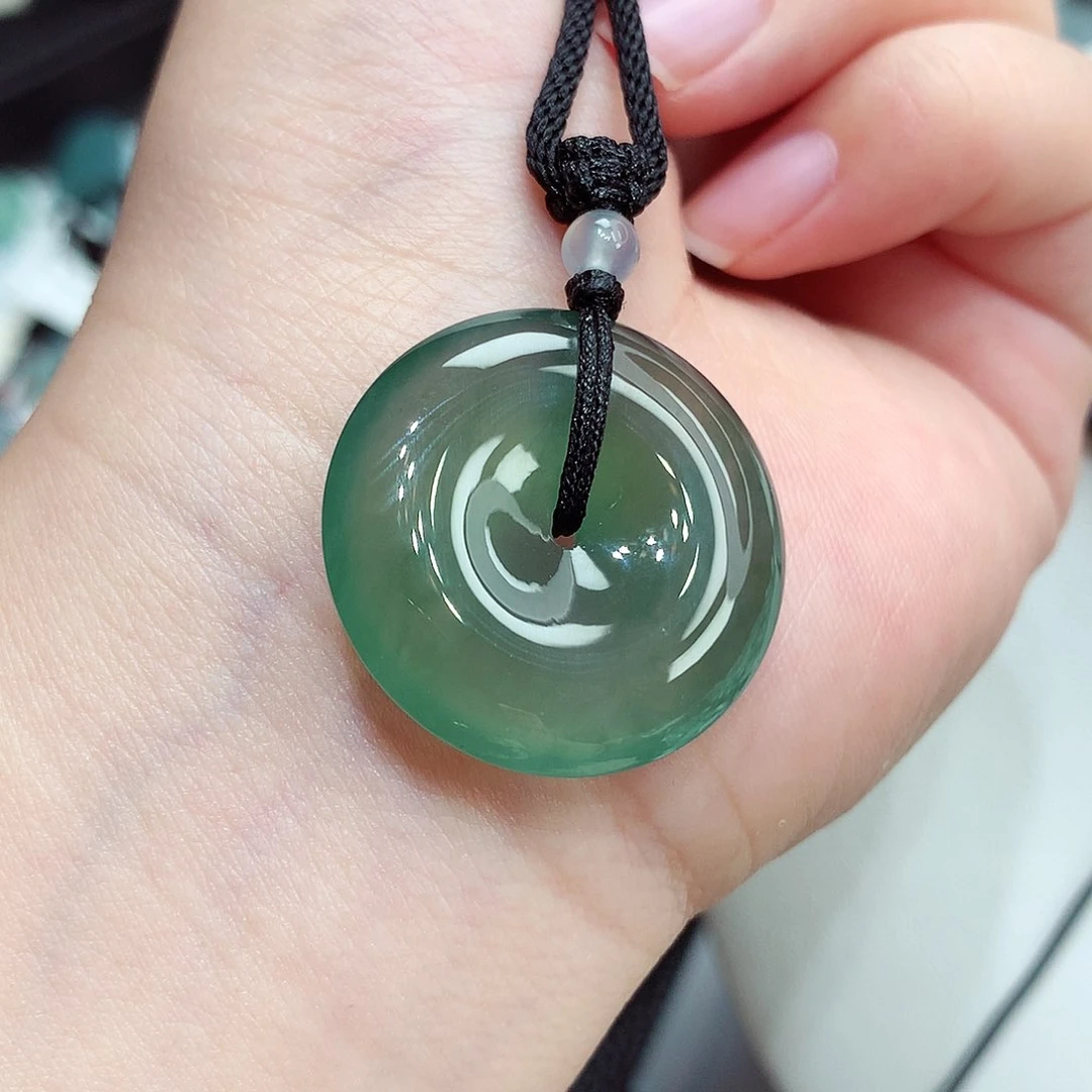 颈饰未镶嵌翡翠翡翠80，26.1/5.6