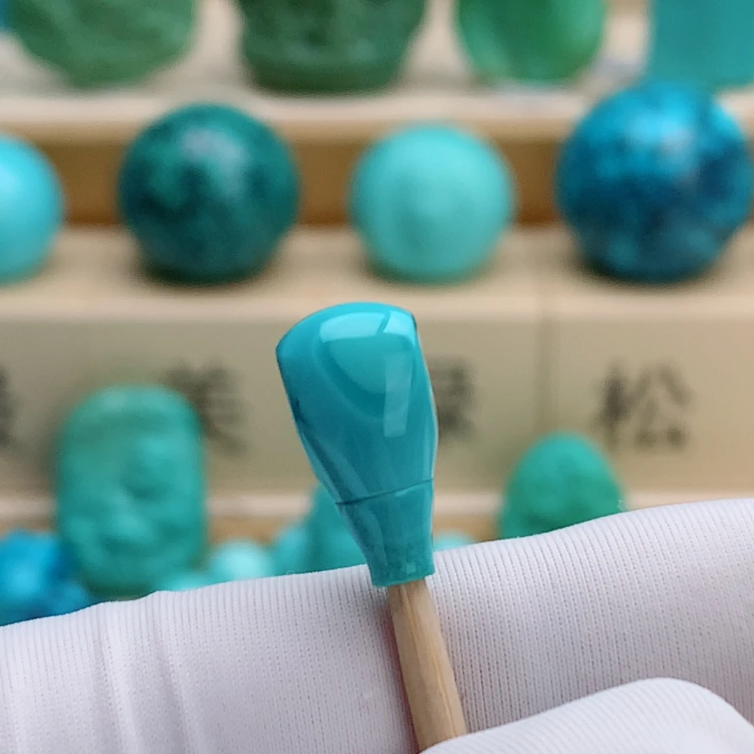 胖***丁绿松石18K金镶嵌挂件