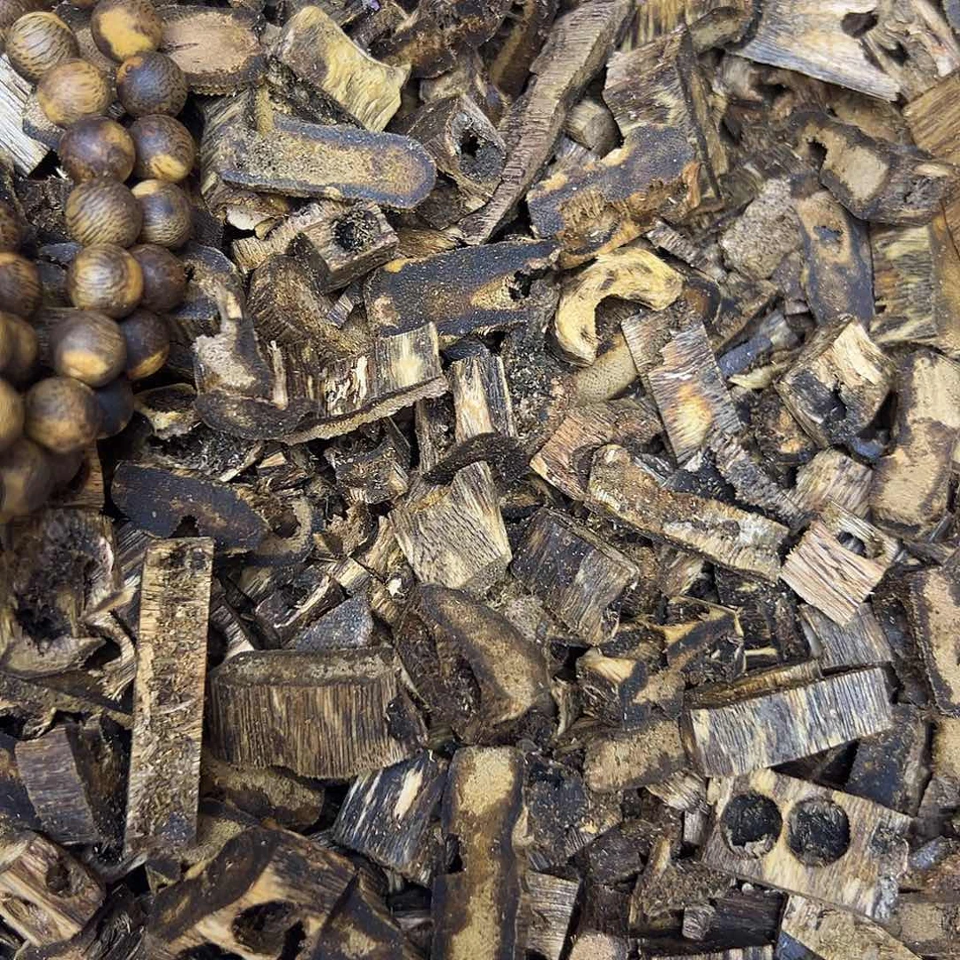 沉香沉香碎屑车珠料留疤花珠08 26克