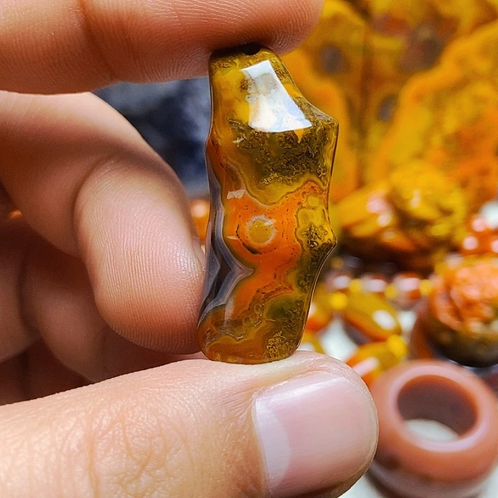 俺***下玛瑙/玉髓未镶嵌颈饰