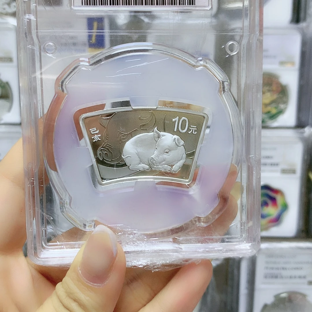 【闪购商品】纯银扇形猪