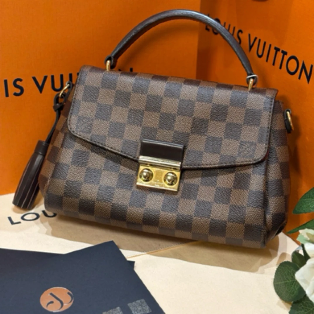 95新 LV 手提包 斜挎包 流苏包 编码款/JW0978