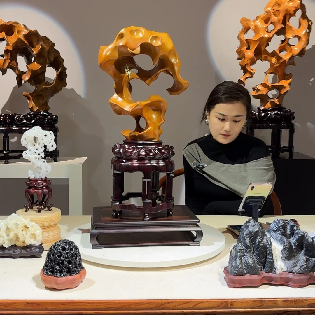 源***@太湖石摆件，高，57。 宽，27