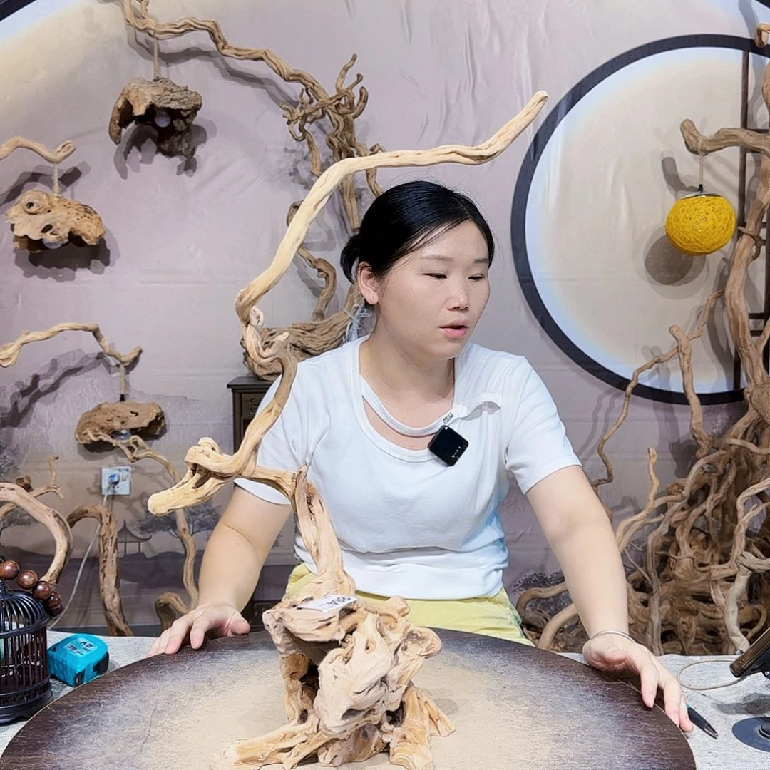 璘***核桃木/黑胡桃（胡桃木）