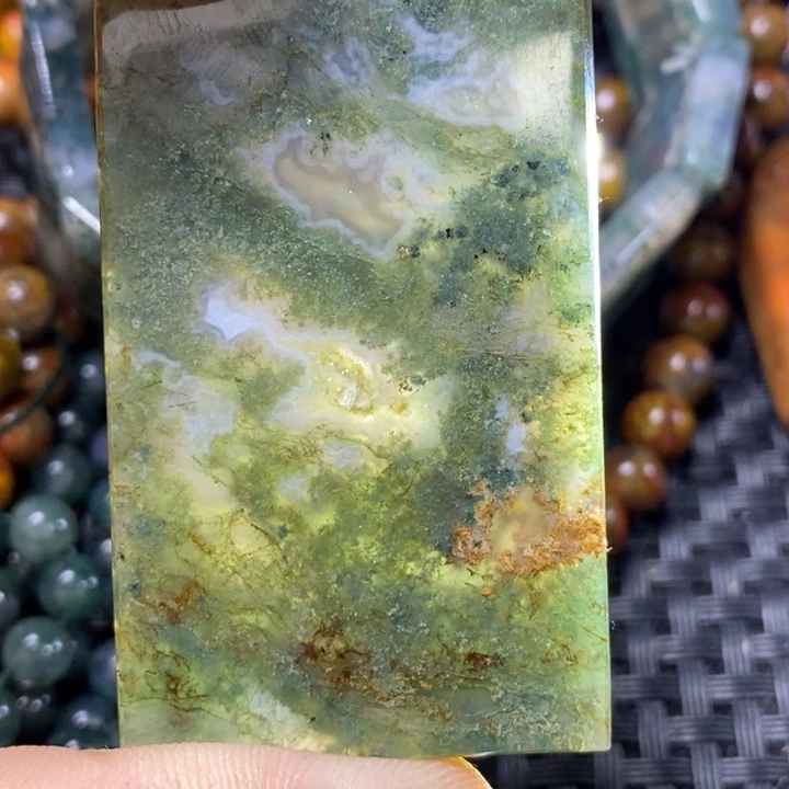 玛瑙/玉髓颈饰未镶嵌老***机