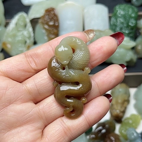 和田玉颈饰未镶嵌天*秀