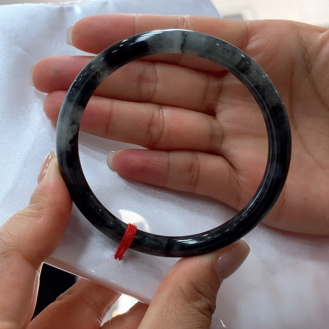 翡翠手镯未镶嵌买断