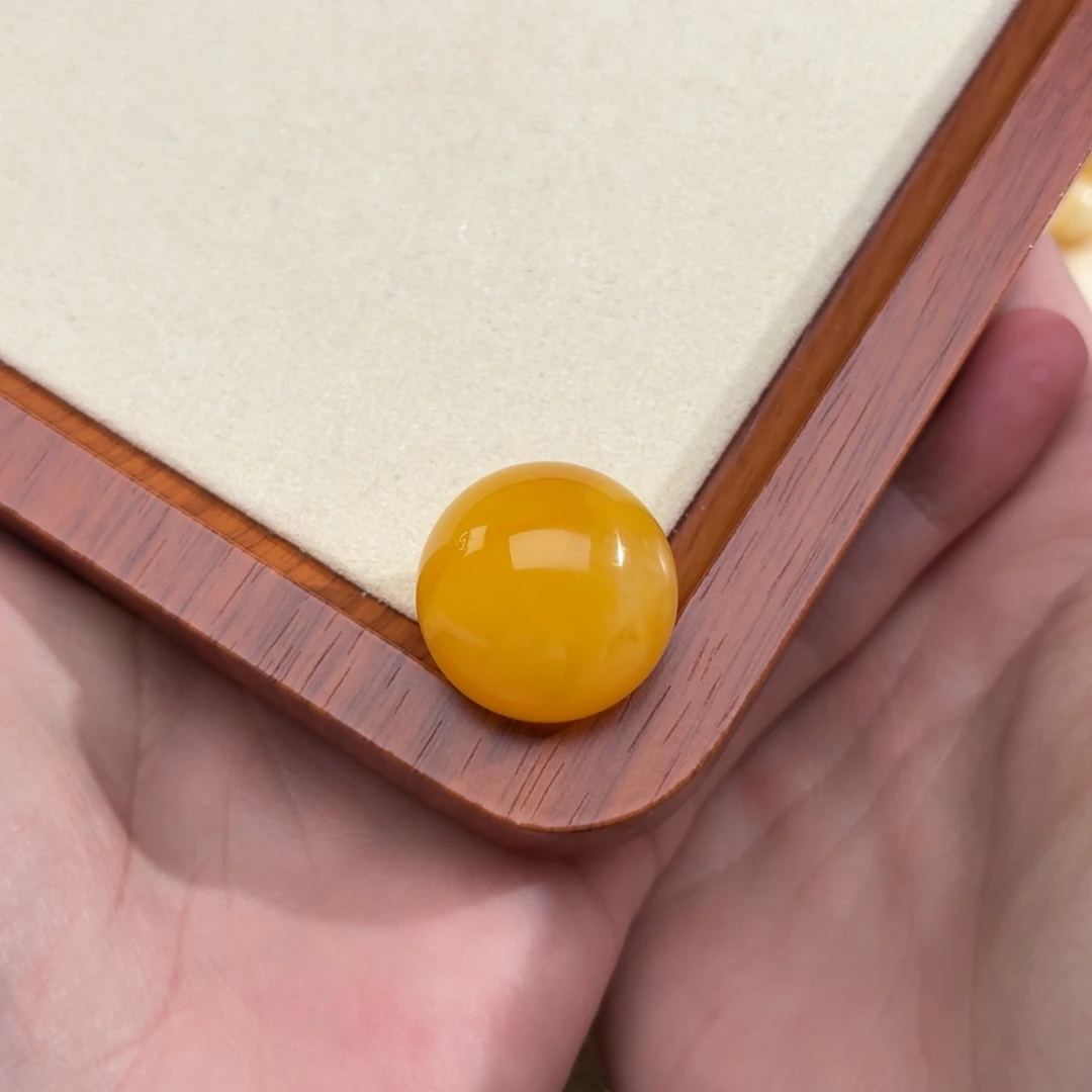 琥珀未镶嵌珠宝奇石琥珀蜜蜡657