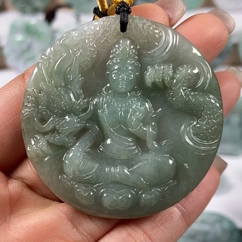 翡翠颈饰未镶嵌玉龙观音福利
