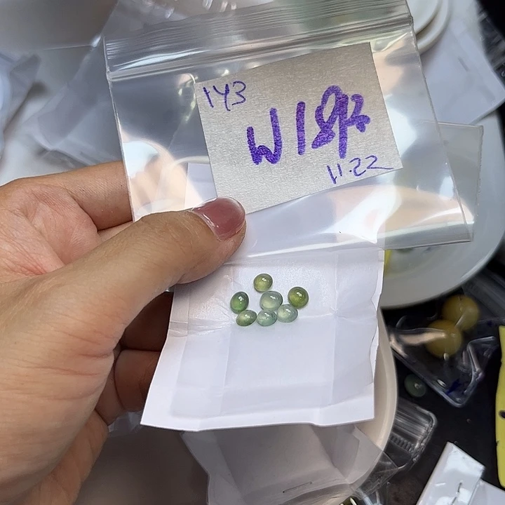 w***j定制翡翠未镶嵌不