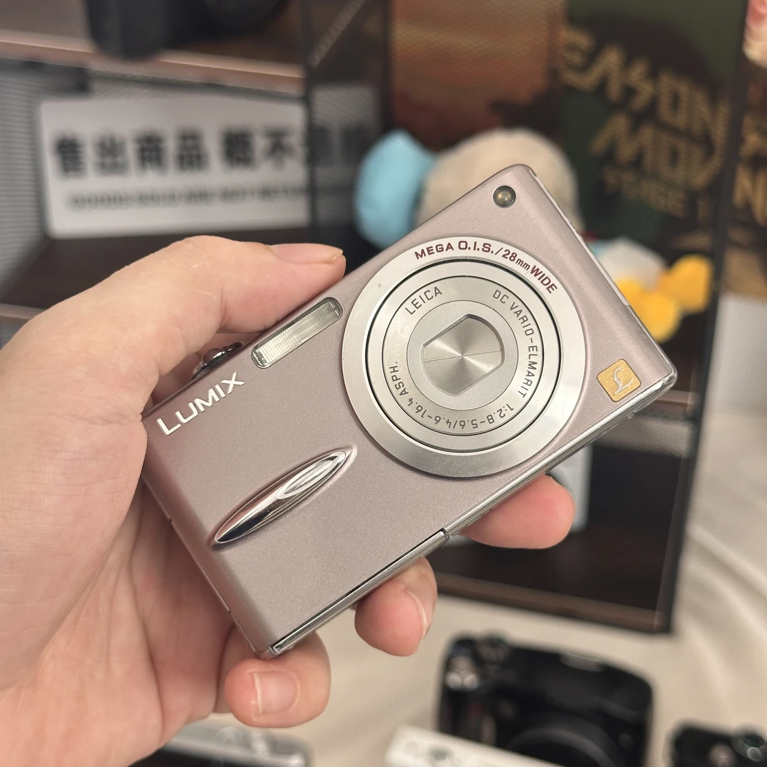 9新 Panasonic/松下 松下Fx30 冷白皮款CCD 屏贴膜