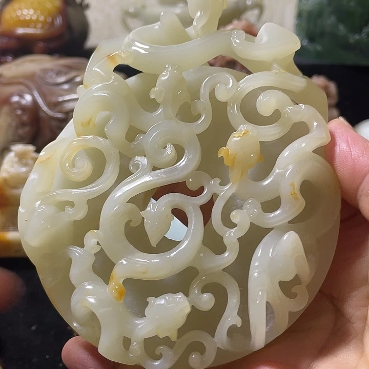 和田玉未镶嵌挂件