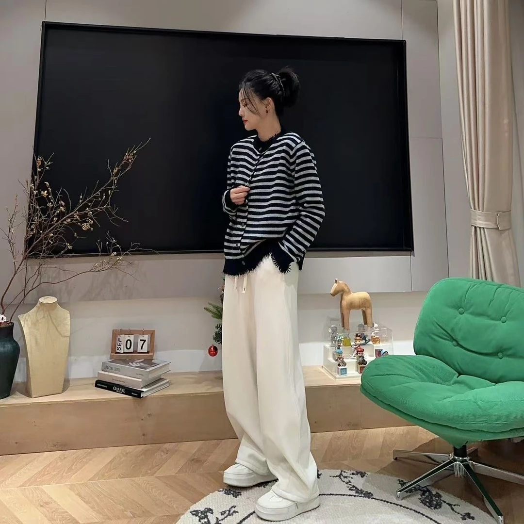 冬季毛边设计欧版单排扣毛衣针织开衫4-12-14