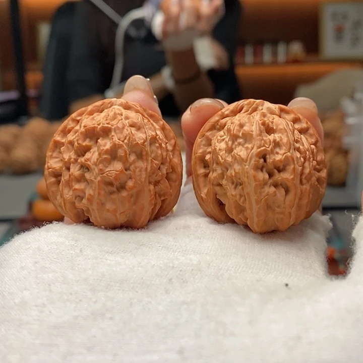 核桃7号 36尺小白狮子 全品