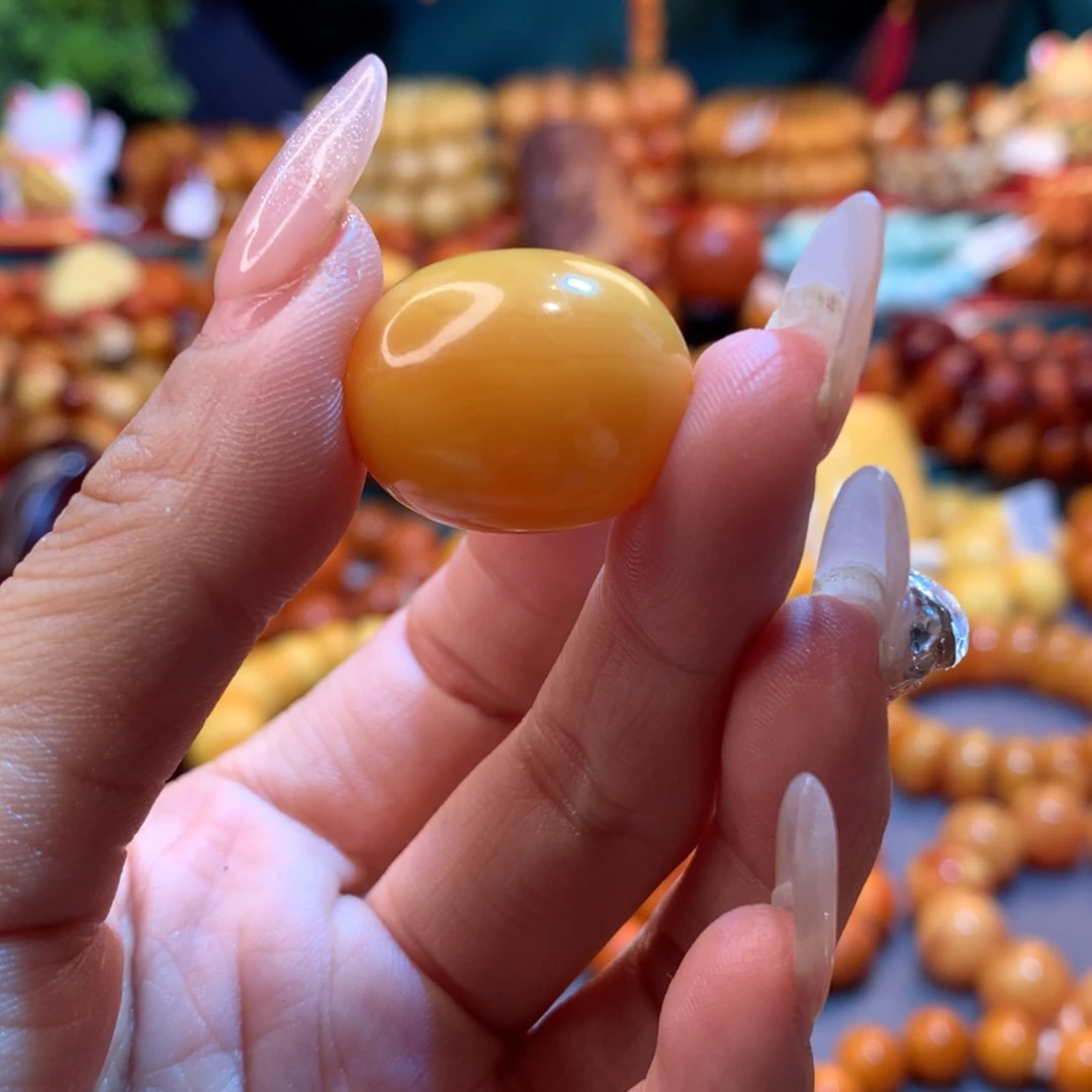 【闪购商品】琥珀吊坠(不含链)未镶嵌金*六