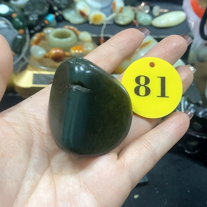 未镶嵌和田玉（糖玉）挂件