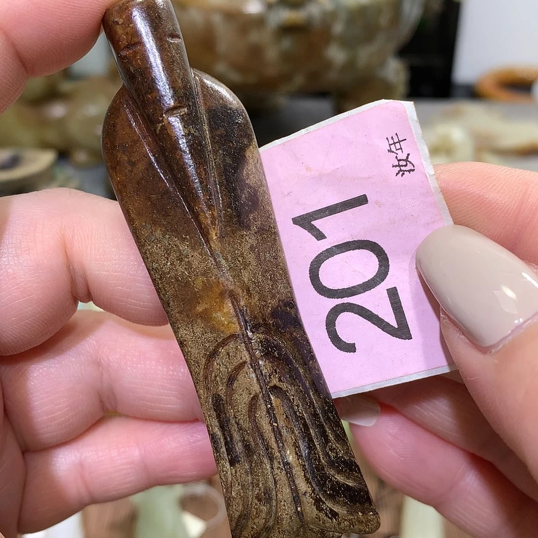 颈饰未镶嵌和田玉