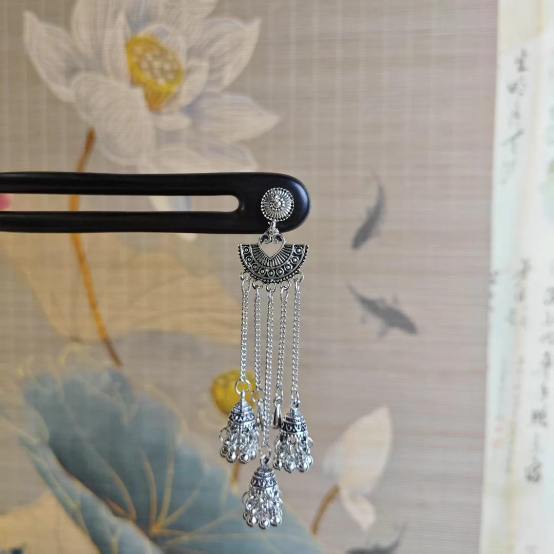 J449银色复古铃铛流苏13公分双钗发簪气质手工发饰国风百搭发簪