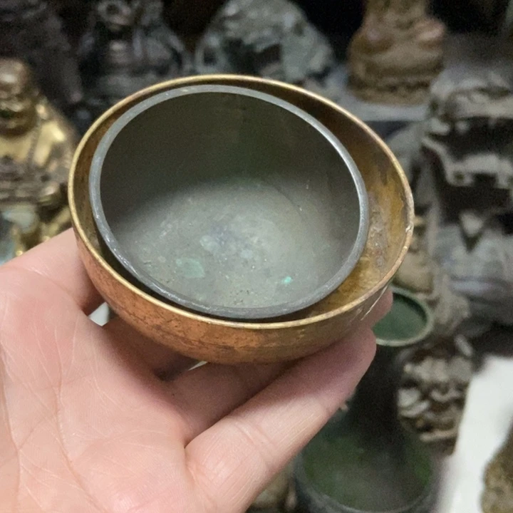 铜工艺品等多个品种