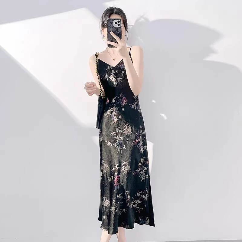 醋酸吊带裙女夏超长款缎面鱼尾新中式国风复古印花碎花吊带连衣裙