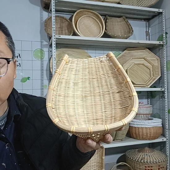 木***子25CM的竹簸箕一个