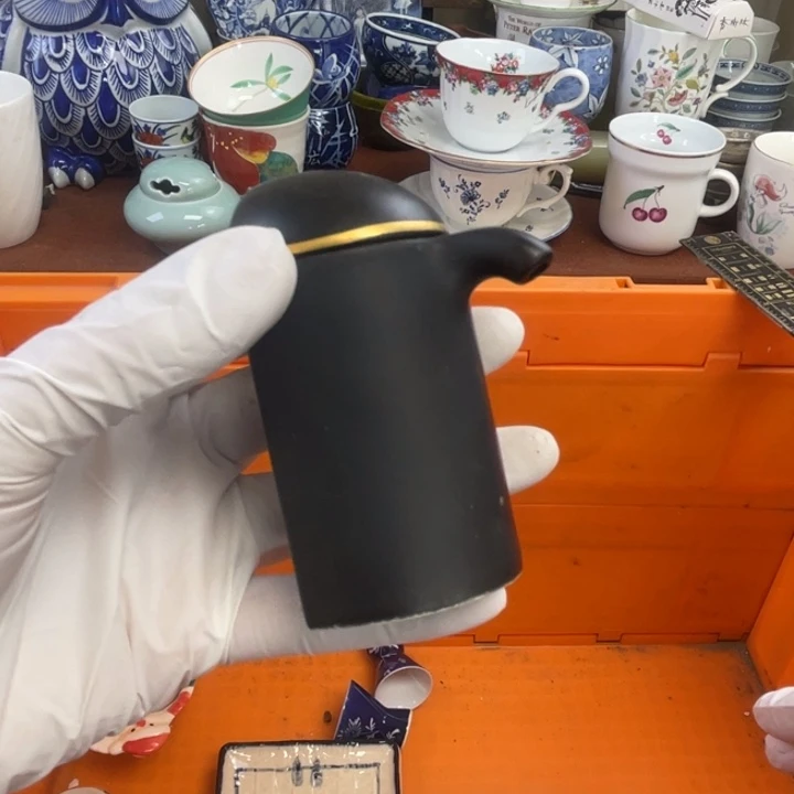 他家瓷器真美…开播了