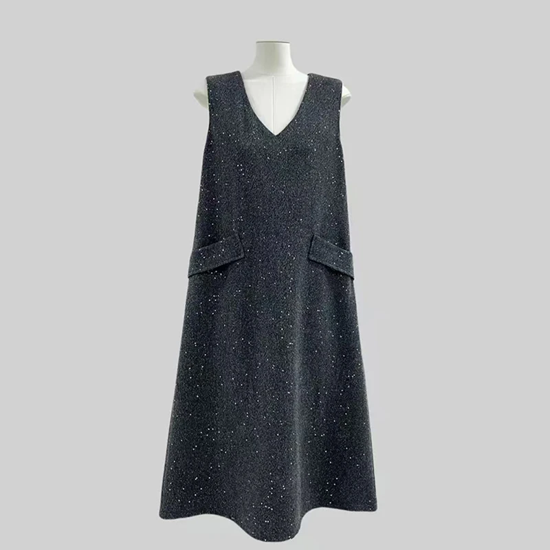 秋季2025新款立体粗花面料无袖背心裙满天星高级感减龄连衣裙