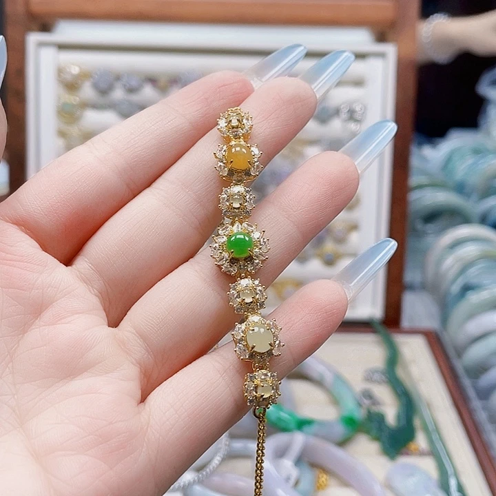 翡翠未镶嵌颈饰天然翡翠Ａ货