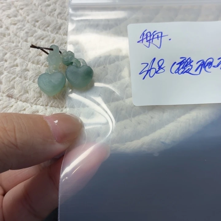 舟***舟定制翡翠未镶嵌毛货待编款式不退不换