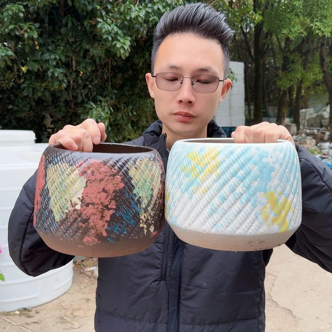 紫砂花盆口18高17（两个拼胡巴