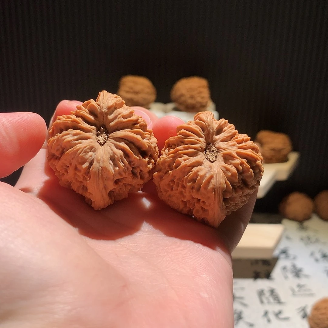 文玩核桃把件万***意39南疆