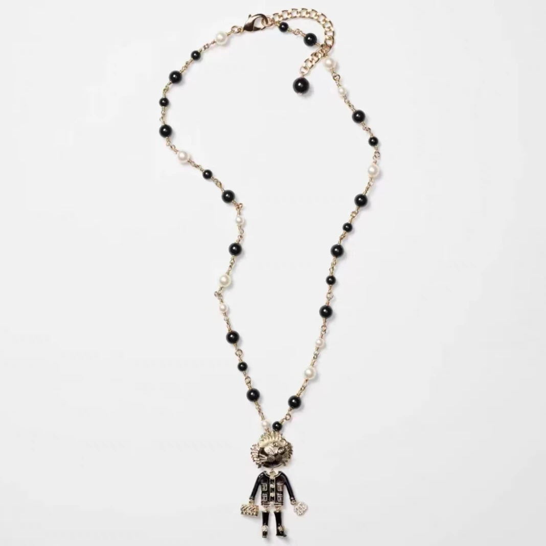 全新未使用 Chanel/香奈儿 小狮子黑白间隔珍珠项链 毛衣链 05105