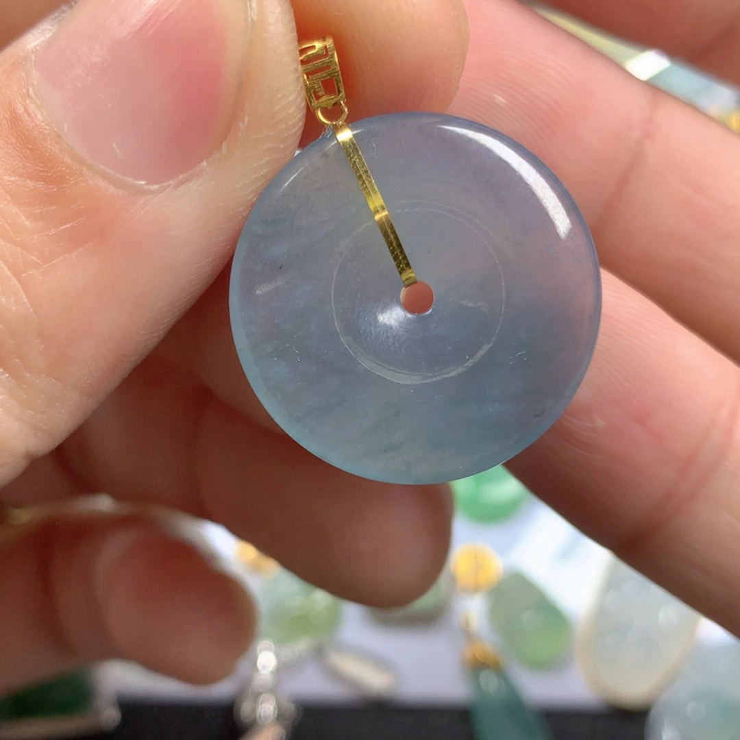 【闪购商品】翡翠颈饰18K金镶嵌翡翠