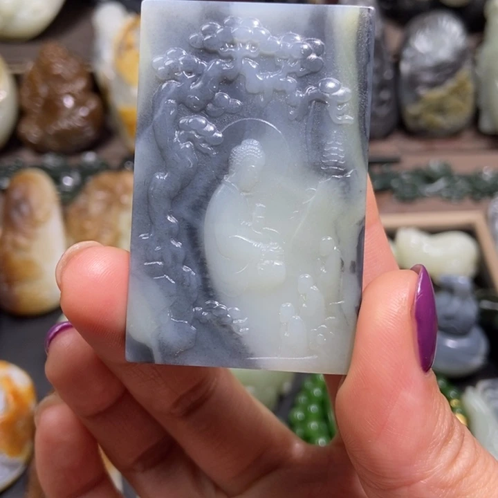 颈饰未镶嵌和田玉