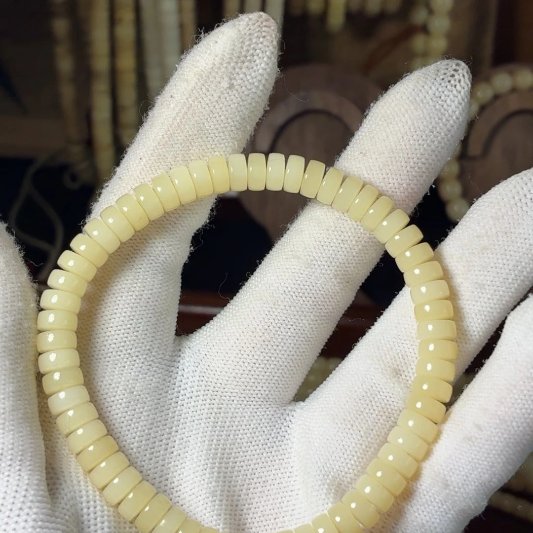 大叶紫檀（黑酸枝木类）驼骨冰透无棕药片