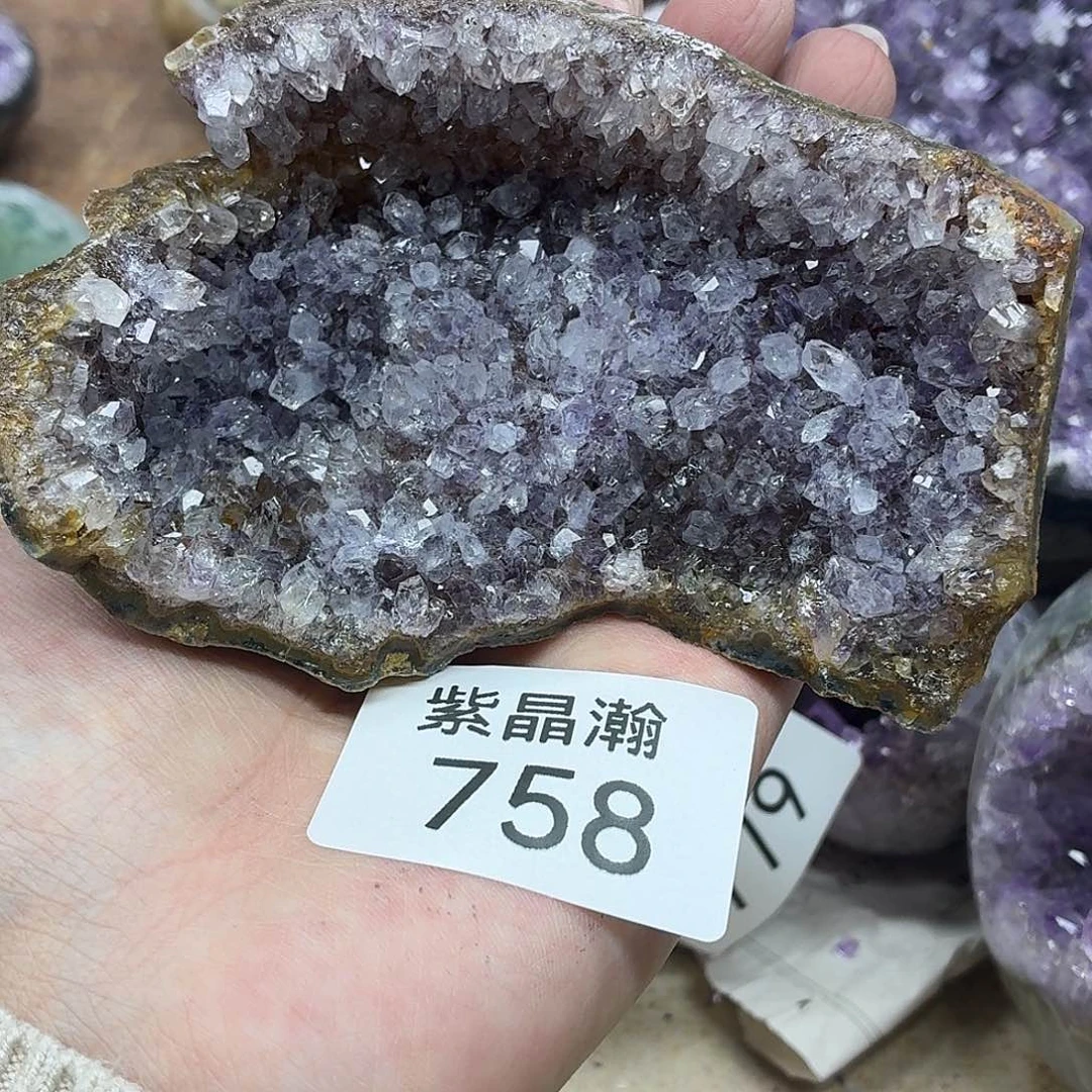 水晶未镶嵌大型摆件（非配饰）