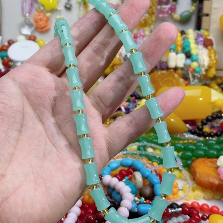 63号绿色竹节项链