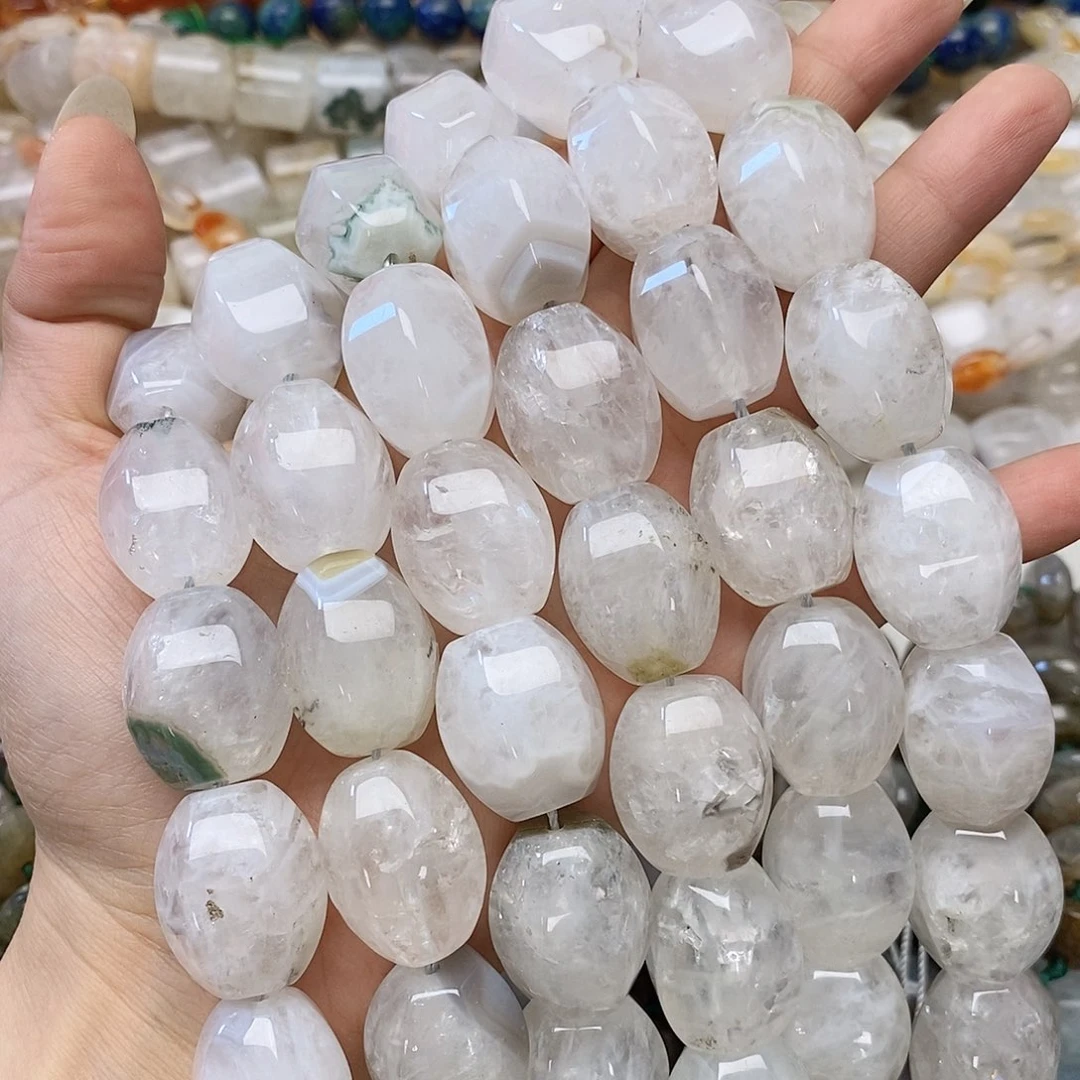 玛瑙/玉髓未镶嵌珠宝半成品玛瑙水晶共生一条
