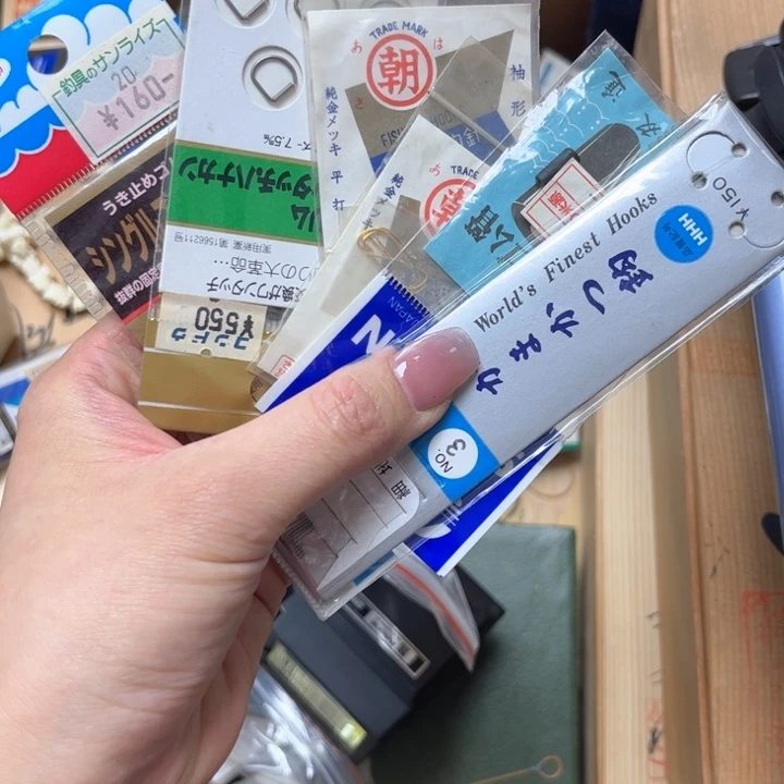 中古饰品，合金首饰比*卜