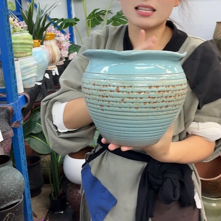 19-19 -粗陶花盆有孔