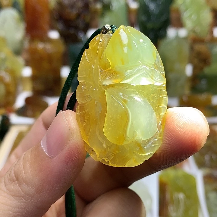 蛇纹石玉未镶嵌珠宝半成品