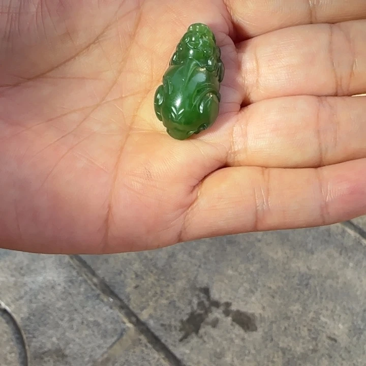 和田玉未镶嵌颈饰碧玉貔貅吊坠